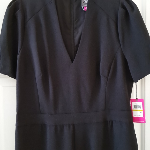 Vince Camuto black jumpsuit, size 14, polyester - Picture 2 of 4